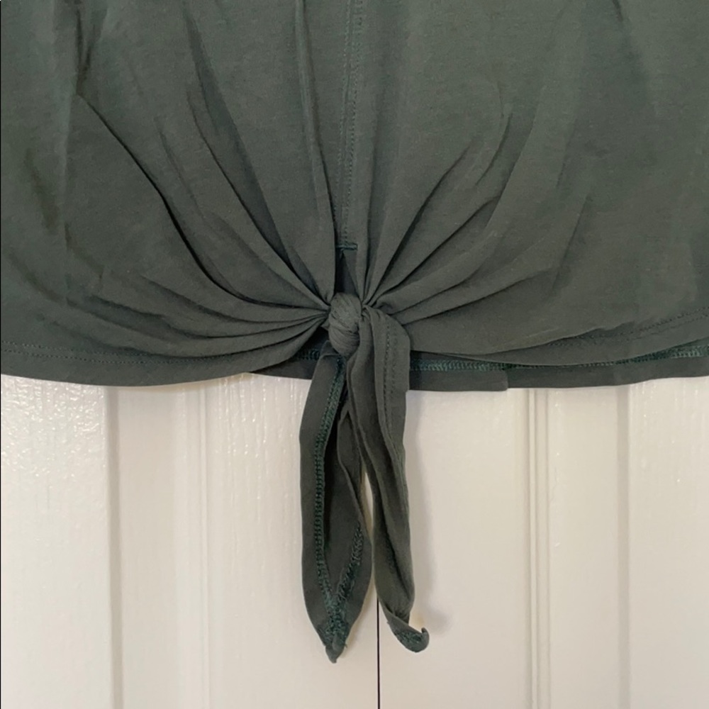 Lululemon front tie crop shirt sz: 6 grey sage - Picture 2 of 4